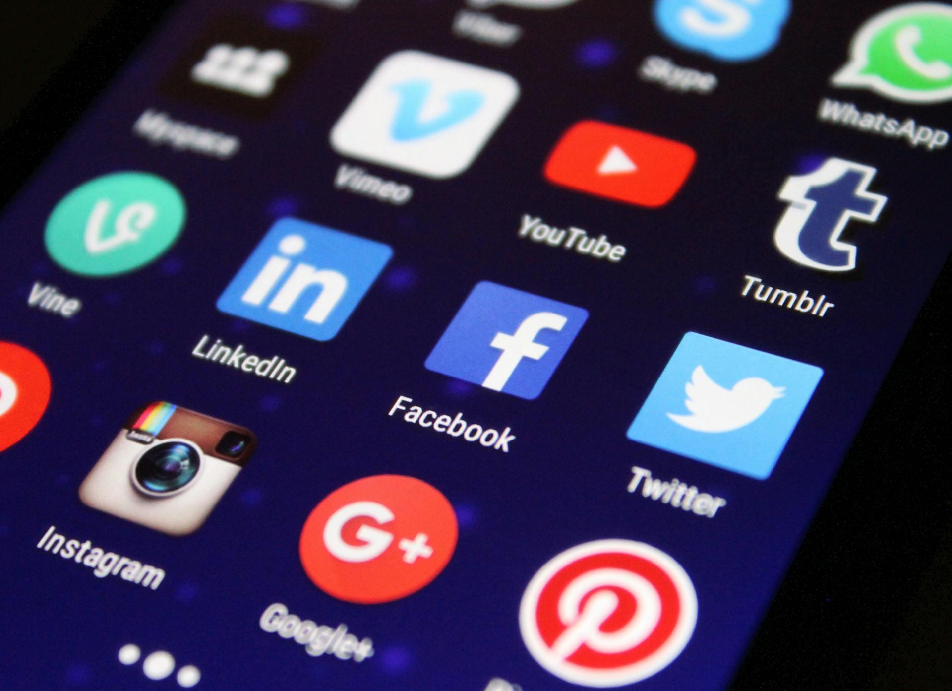 social media engagement, increase social media engagement, social media engagement strategies, boost engagement social media, social media marketing, improve social media performance, social media audience growth, social media analytics, social media content engagement, social media management